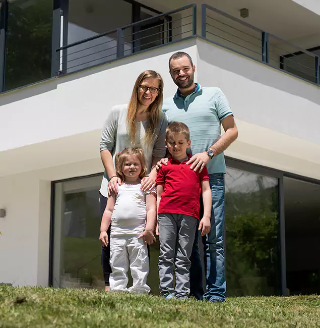 Why Acworth Trusts Acworth Pest Control Services for Carpenter Bee Removal?